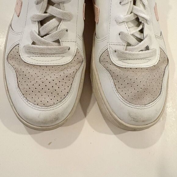 VEJA V-10 Leather Sneakers White Petale Rose Size 8 - Picture 4 of 6